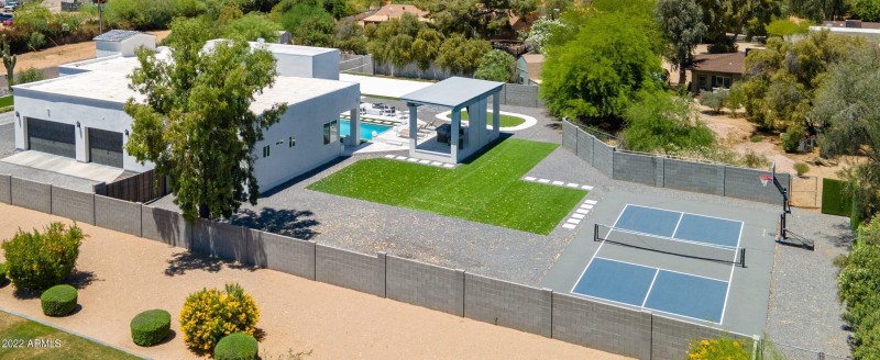 A 76 ARIEL 5-22 nw 2