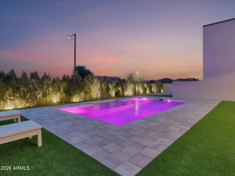 09-17934 W Estes Way-9