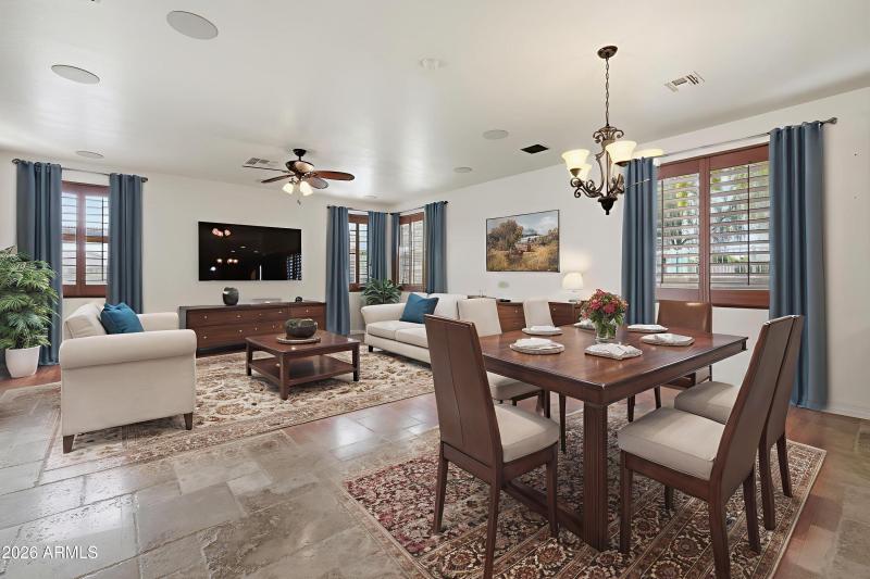 030_ListerPros - Living Room - Standard