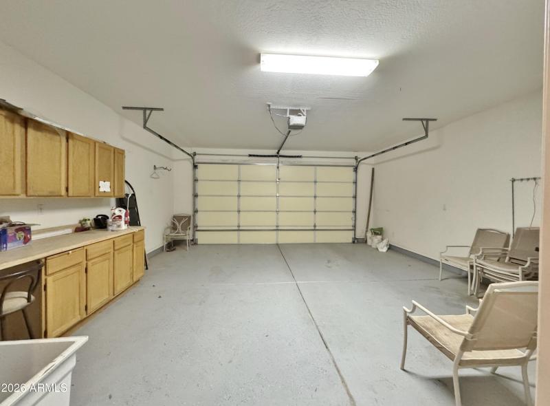 2 car garage w/epoxy floor