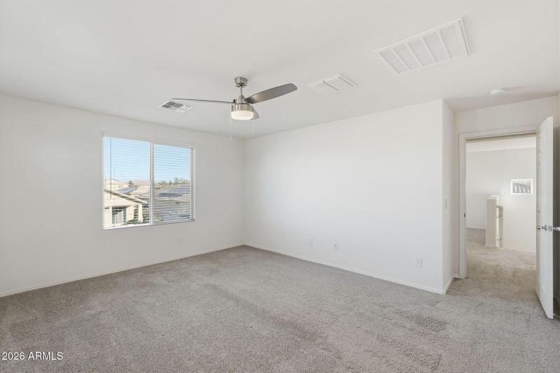 17572 W COUNTRY CLUB TER