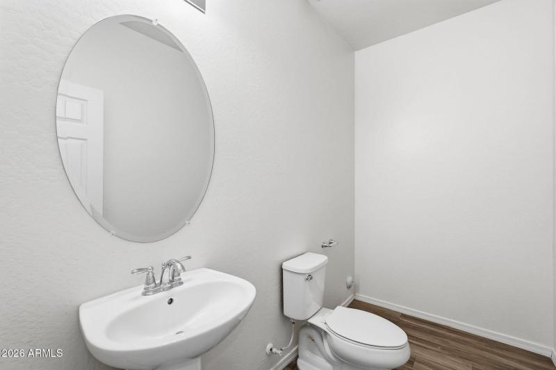 17572 W COUNTRY CLUB TER