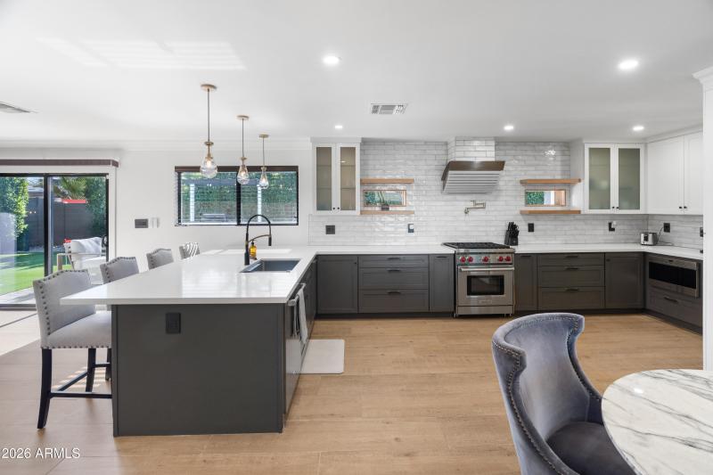 6621 E Dreyfus Ave (new)-4