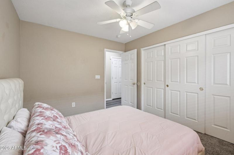 16-web-or-mls-N 224th Ave-S2201-016