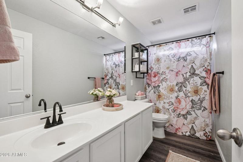 25-web-or-mls-N 224th Ave-S2201-025