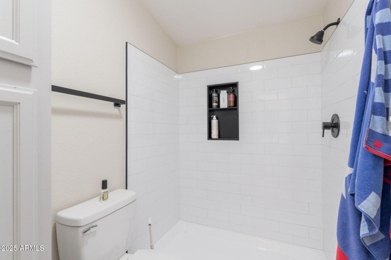 49-web-or-mls-Buckeye-49