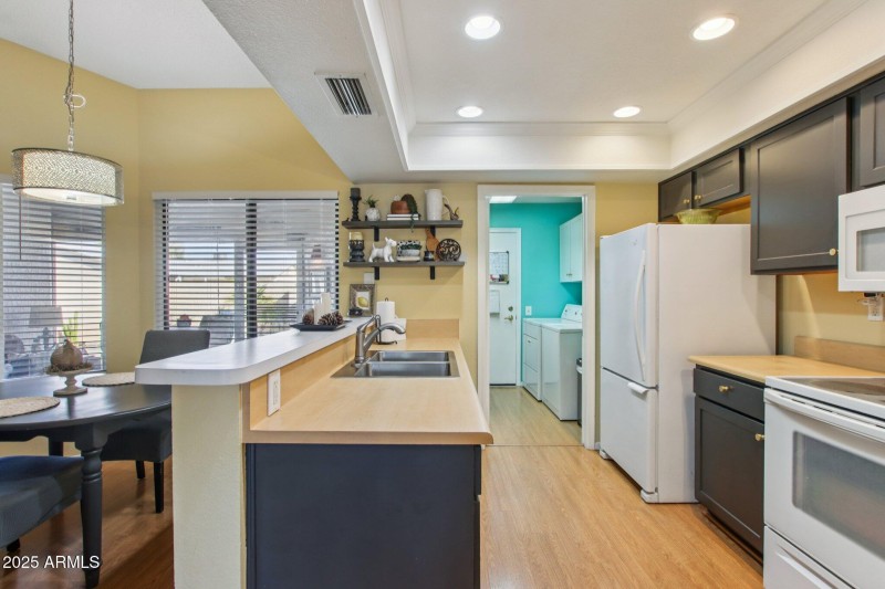 19-web-or-mls-W Meeker Blvd-S0909-019