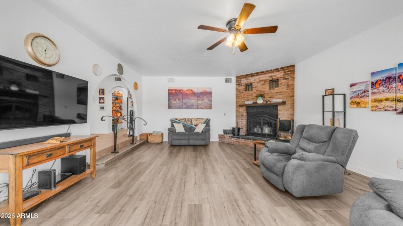 20250731082453683613000000-o