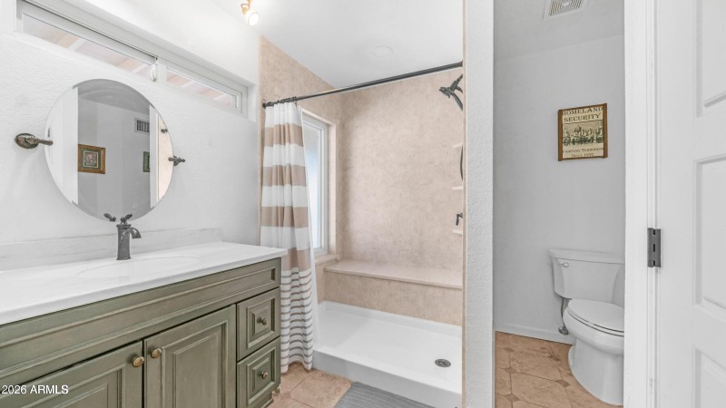 20250731082529400797000000-o