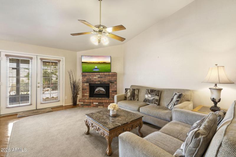 18-web-or-mls-_DSC0236