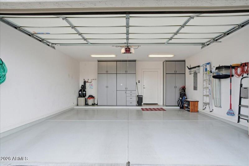 29-900 S Canal Dr 114_RedHogMedia