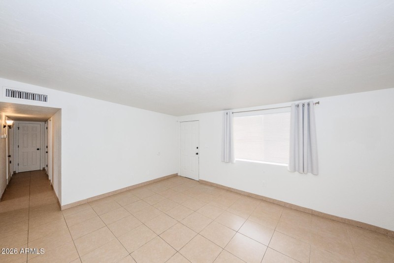 012 - 310 2nd Street