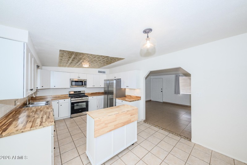 020 - 310 2nd Street