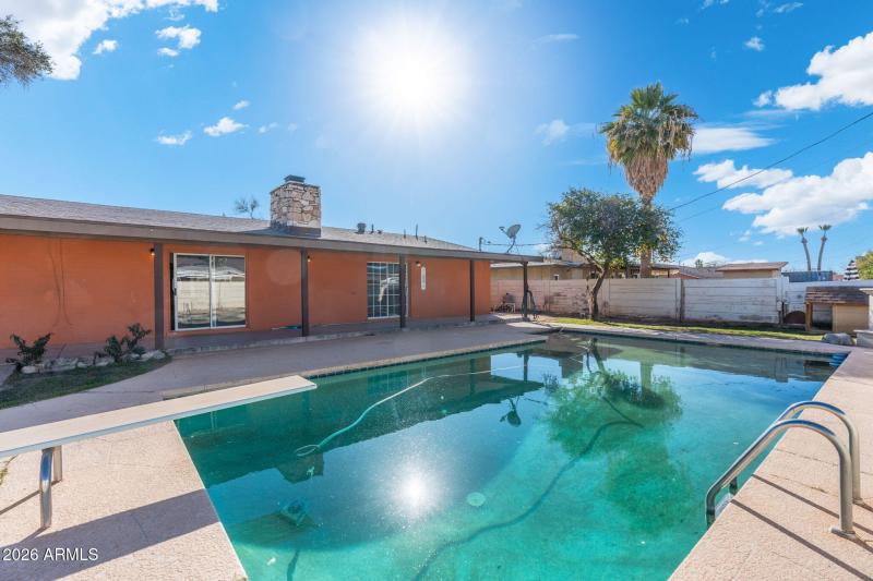 32-web-or-mls-DSC08166-HDR-Edit