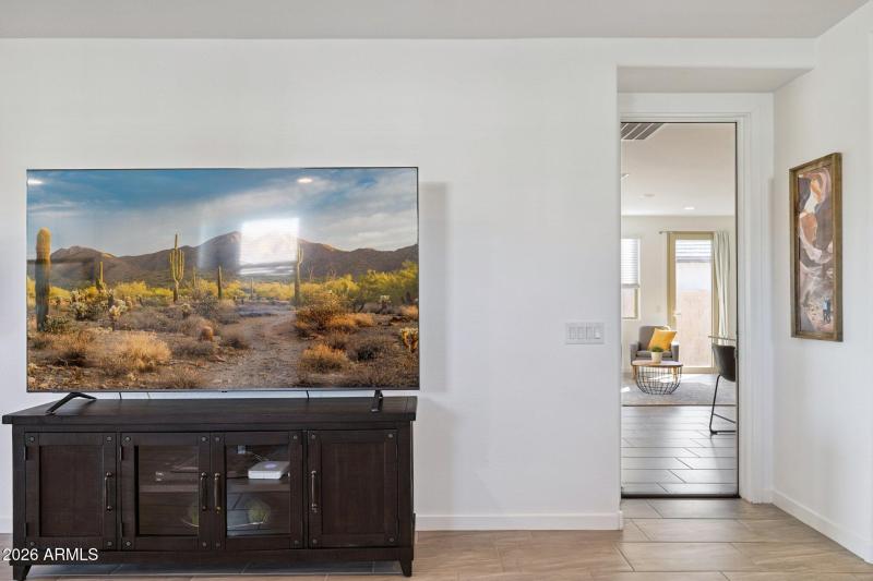 29-web-or-mls-7227-s-sandal-rd