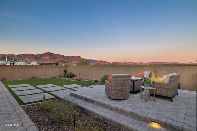 71-web-or-mls-7227-s-sandal-rd