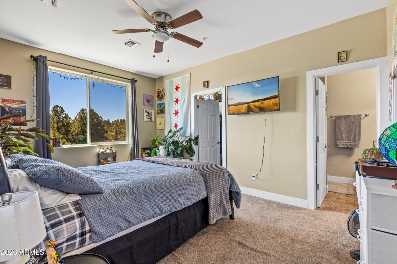 2545 W Cripple Creek Dr.-14