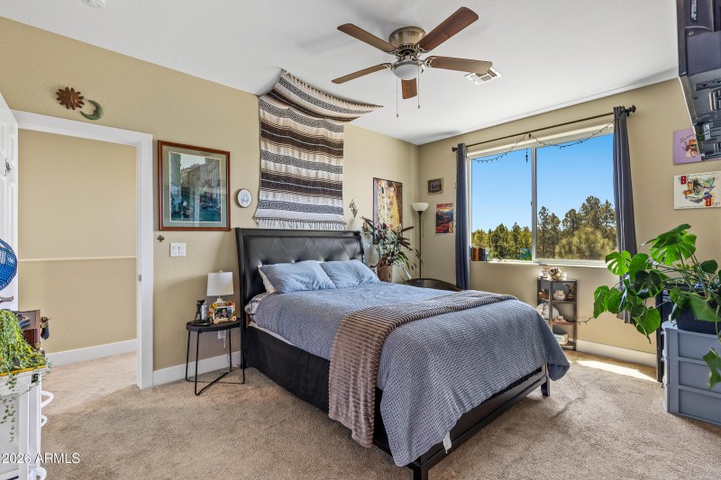 2545 W Cripple Creek Dr.-15