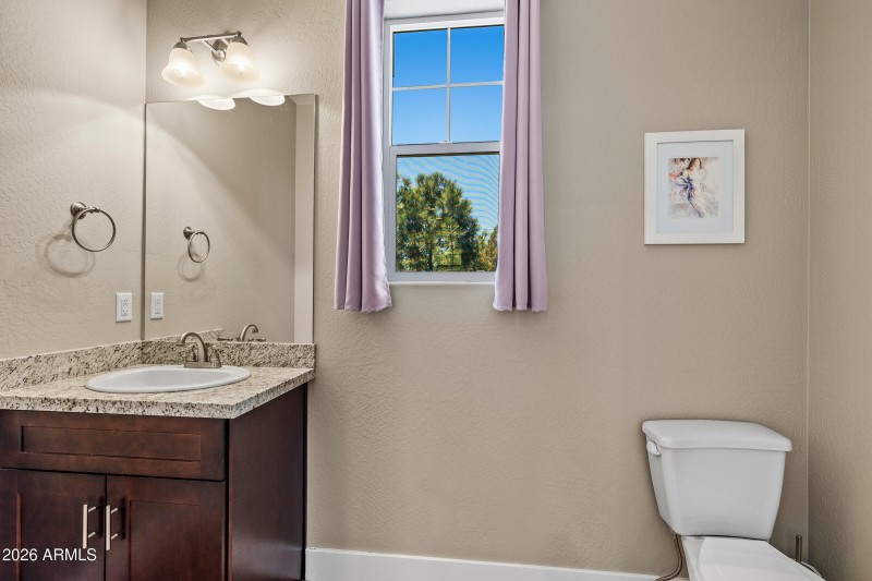 2545 W Cripple Creek Dr.-25