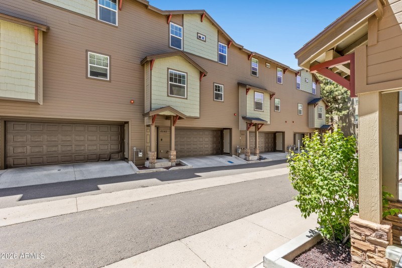 2545 W Cripple Creek Dr.-2