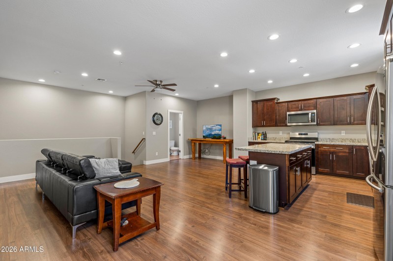 2545 W Cripple Creek Dr.-5