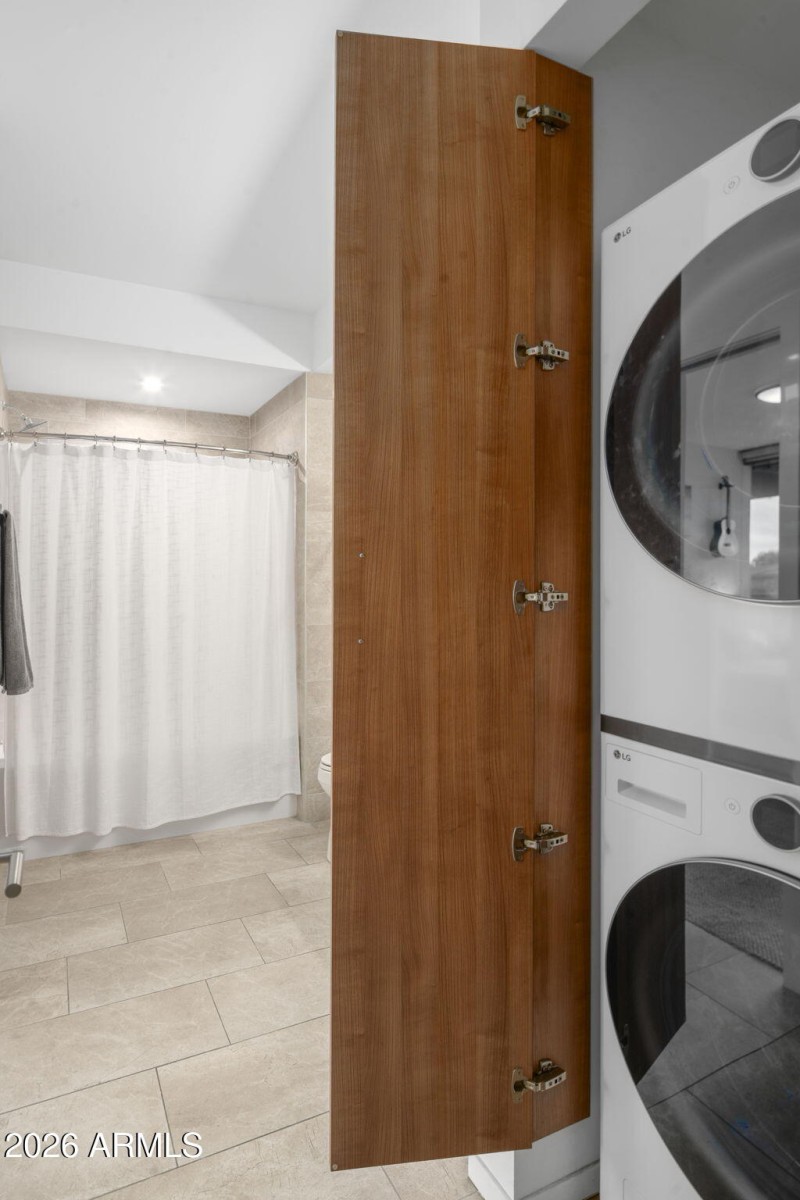 Washer and Dryer Included