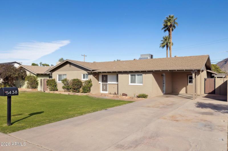 3-web-or-mls-5428-e-pinchot-ave