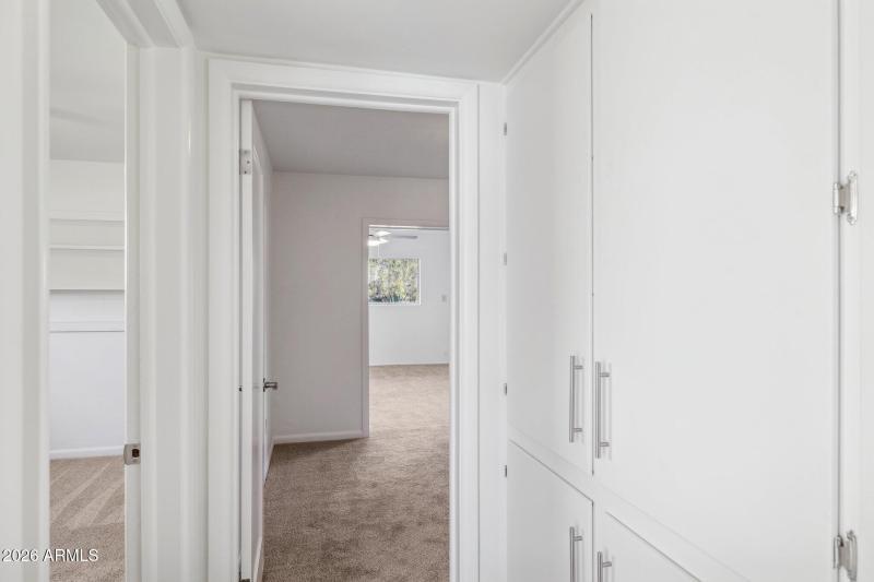 27-web-or-mls-5428-e-pinchot-ave