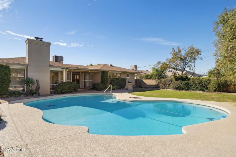 43-web-or-mls-5428-e-pinchot-ave