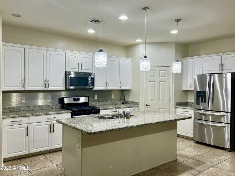 Pretty Kitchen