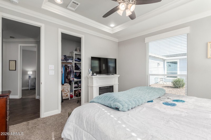 3301 S Goldfield RD 6031,