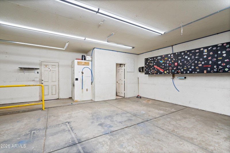 34-Mechanic's Garage