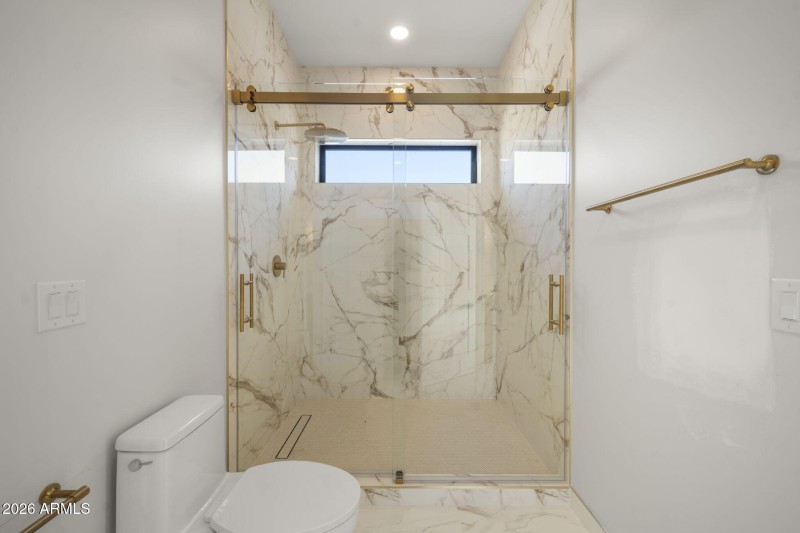 Bath for bedroom 3 and 4