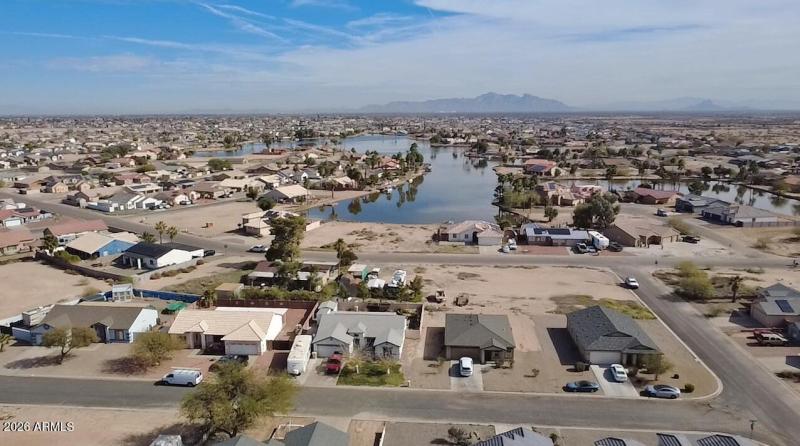 Located in the Paradise Lake area