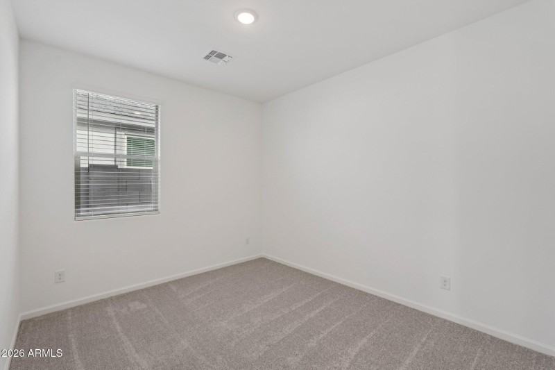 24-web-or-mls-S 95th Dr-S2201-024