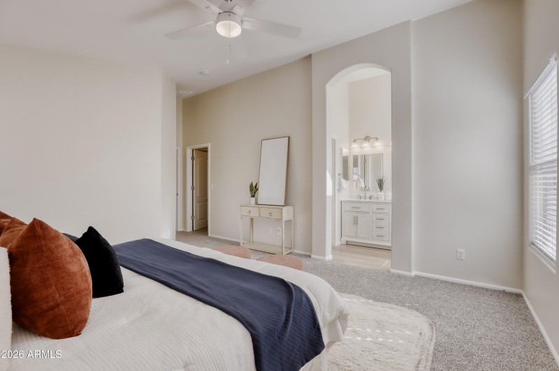 12333 W Marshall Ave - MLS Sized - 024