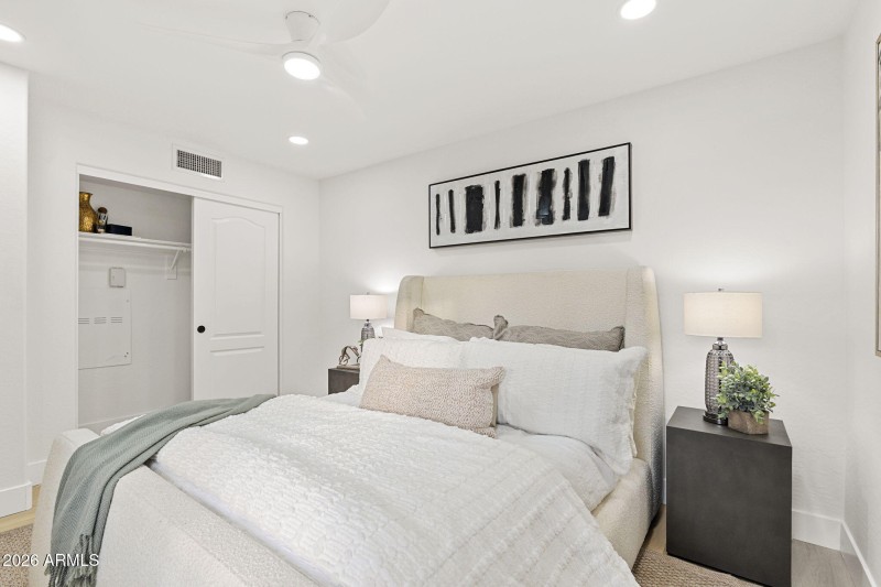 6940 E Cochise Rd Unit 1001 - 24