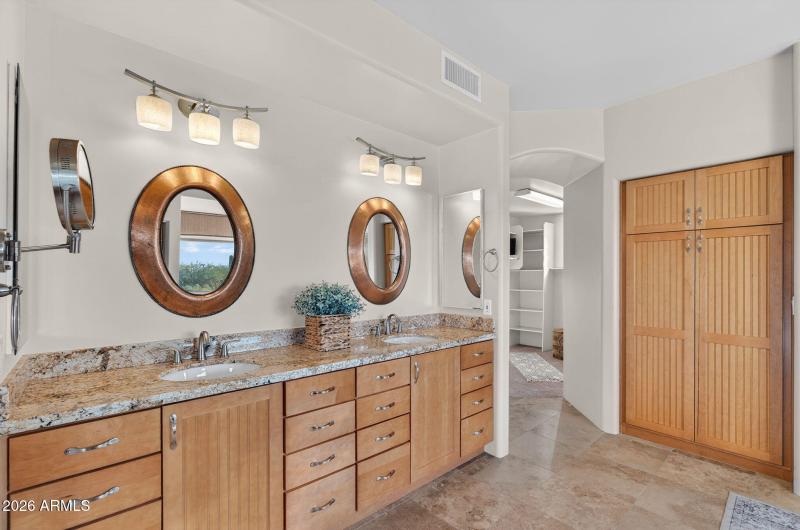 27-web-or-mls-56- E McDowell Rd