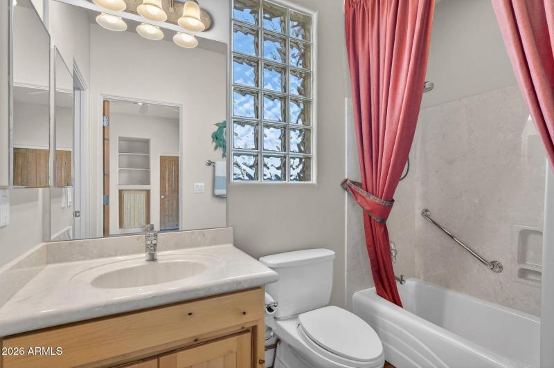 39-web-or-mls-26- E McDowell Rd