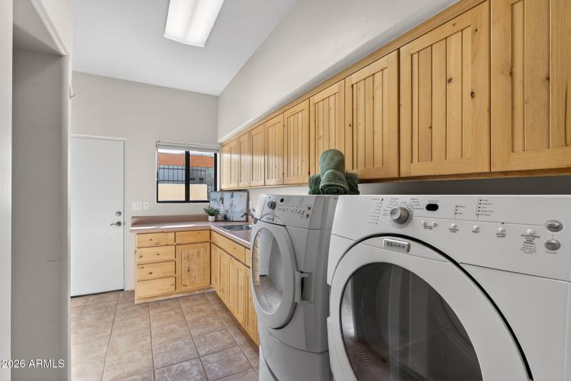 46-web-or-mls-42- E McDowell Rd