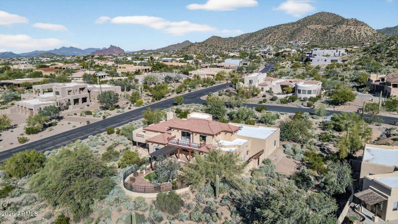 70-web-or-mls-13- E McDowell Rd