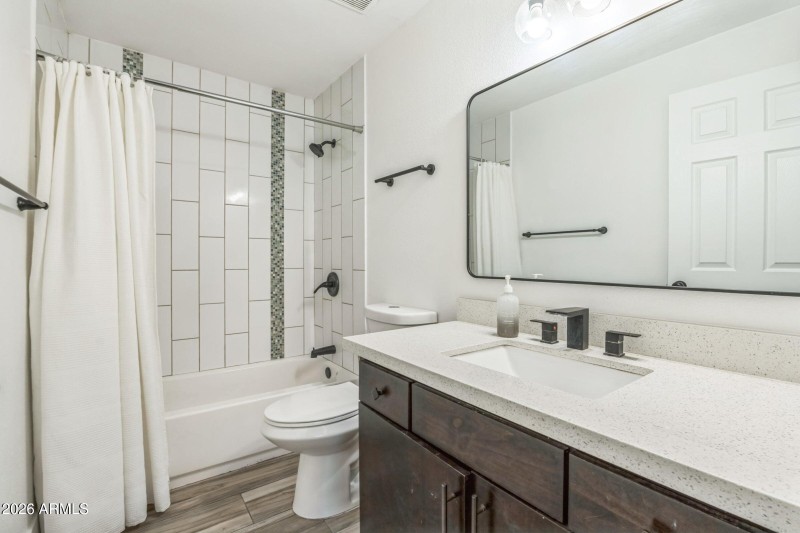 20250903010402959772000000-o