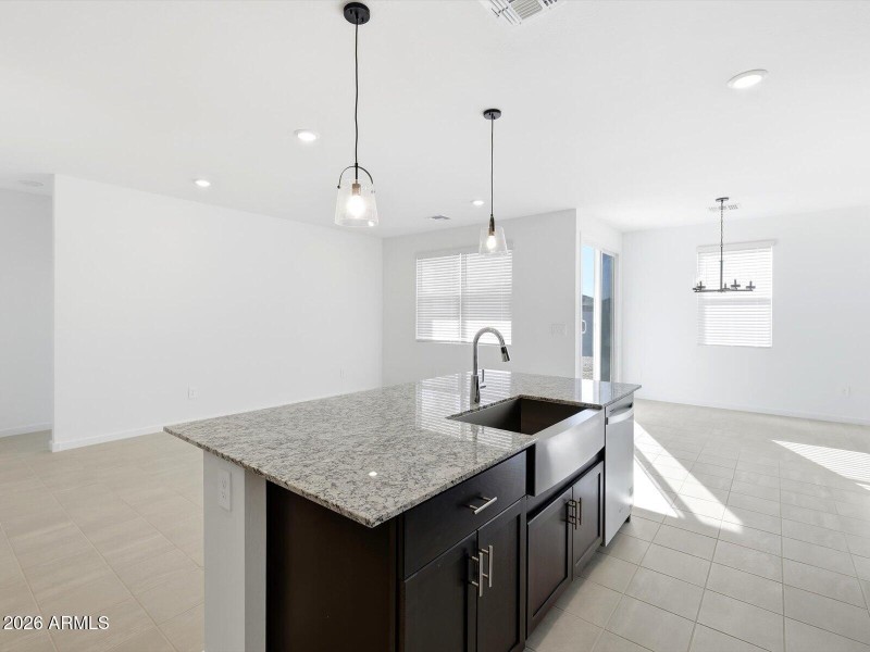 21-e7739da6-d968-4f07-87ee-0bb68bf24071