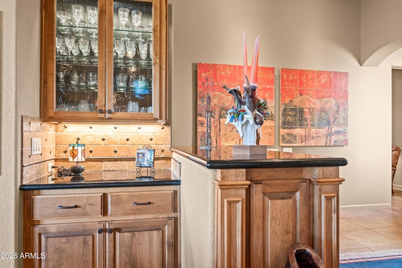 Great bar for entretaining