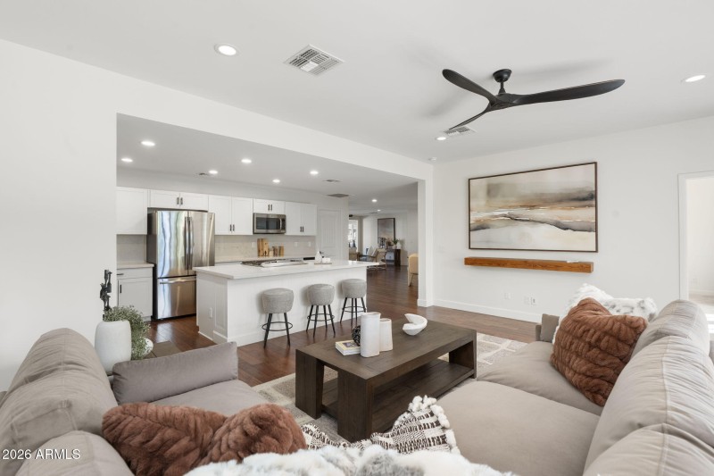 92-web-or-mls-DSC08627 (1)