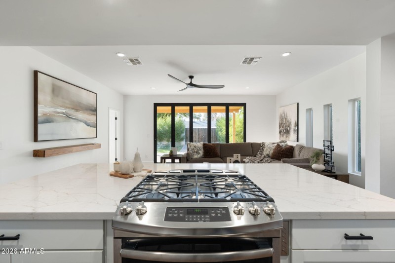 85-web-or-mls-DSC08596