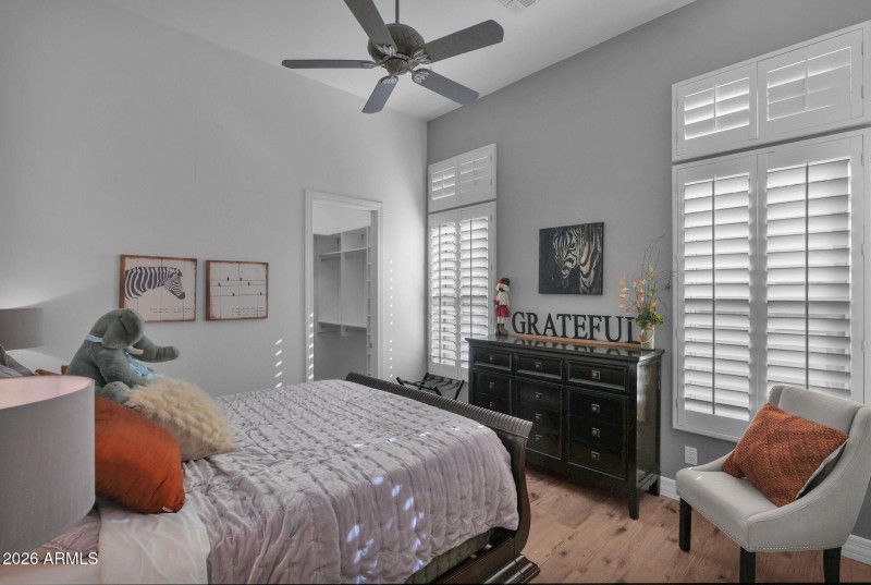 57-web-or-mls-P1459441