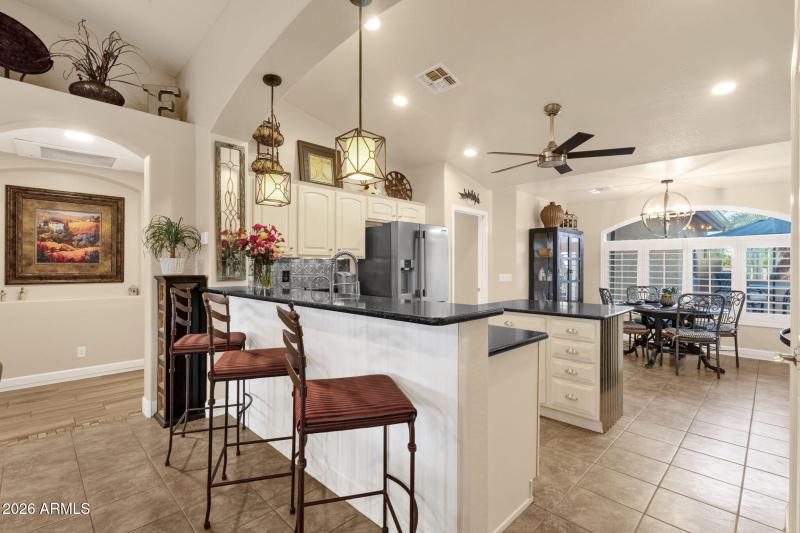 22-web-or-mls-9339-e-stoney-vista-dr