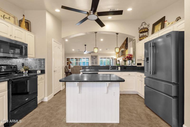 26-web-or-mls-9339-e-stoney-vista-dr