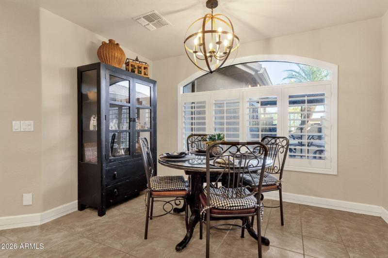 29-web-or-mls-9339-e-stoney-vista-dr